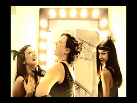 The Swinging Sisters [Demo]