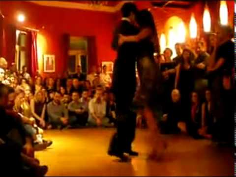 Maria Ines Bogado  and  Sebastian Jimenez  are  dancing  to  the  vals  "  Viejo Portón  "