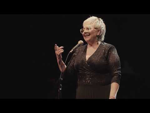 El angel - Video Oficial en vivo - Laura Canoura