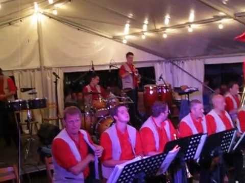 Holzhauermusik Radolfzell - Hey wir wolln die Holzhauer sehn (Eisbären Berlin)