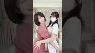 レズ ケツの触り合い