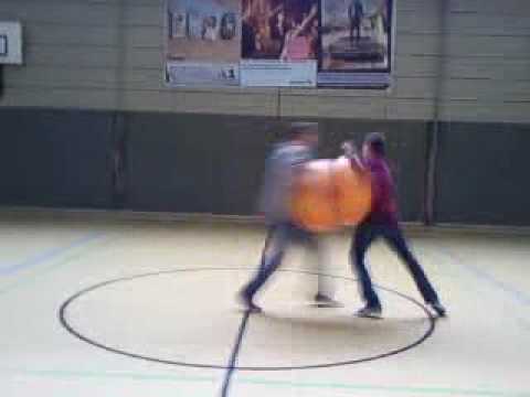 Bulldozer Challenge Hösi Golem vs Denux