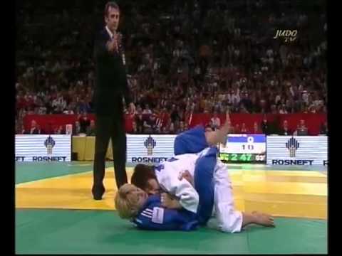 JUDO 2010 Tournois de Paris: Morgane Ribout (FRA) - Nae Udaka (JPN)