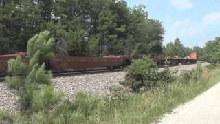 preview picture of video 'NB CSX Q176-08  Flying Through Ruther Glen, VA with some friendly horn toots!'