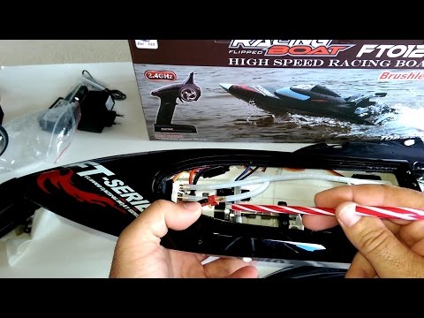 FEI LUN FT012 High Speed Brushless Racing Boat Review - [Mods, Running Video, Pros & Cons]