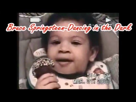 Bruce Springsteen-Dancing in the Dark[Funny]