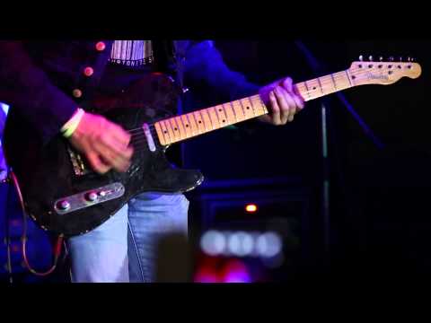 The Kryptonite Sparks - Bionic [Live @Underground Pub]