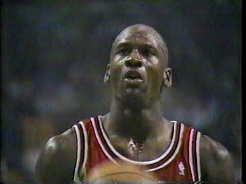 Bulls@Celtics 1990 11 09 Michael Jordan 41 points highlights