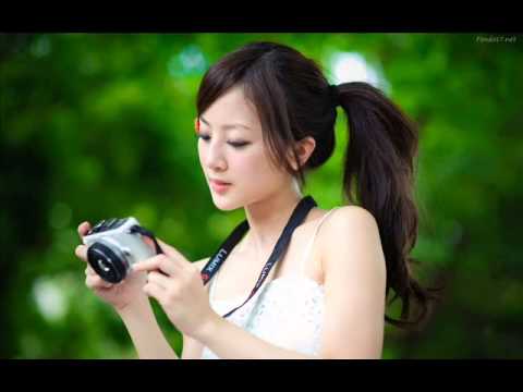 Beautiful Girls Alex Hollings