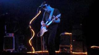 Kisschasy-Dinosaur (live)