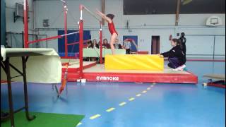 preview picture of video 'Competition Guilers 2014 04 06 - 2nd équipe GYM 2014'