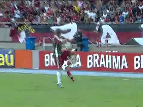 Gol do Flamengo! Negueba chuta e Thiago Neves desvia para empatar aos 23 do 2º tempo