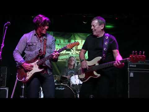 ''DO YOU READ ME'' - DAVY KNOWLES & BAND OF FRIENDS @ Callahan's, March 2019