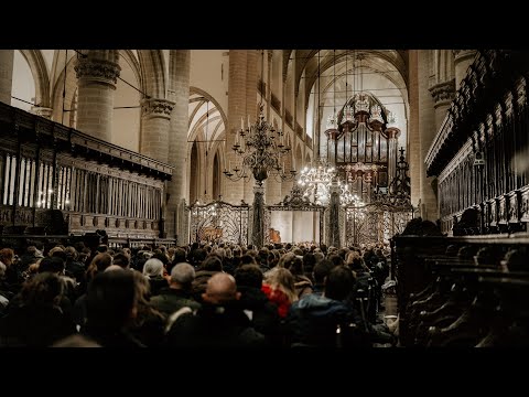 Grote Kerk Dordrecht: Samenzang Psalm 84 vers 1 + 2 (vers 2 bovenstem)