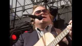 Crosby, Stills, Nash & Young - Love The One You're With - 11/3/1991 - Golden Gate Park (Official)