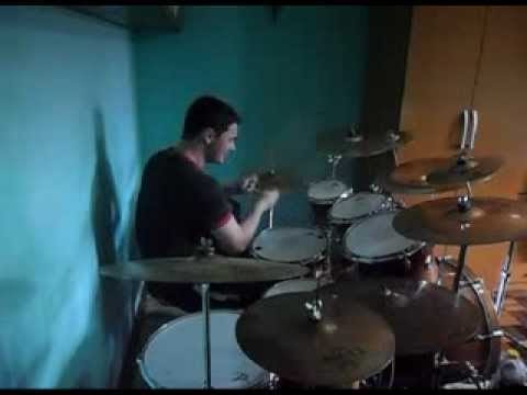 Alexandre Dobruski - Improvisando na Bateria [1]