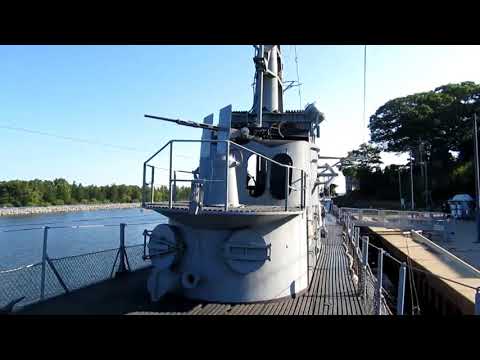 A Visit to the USS Silversides WWII Submarine
