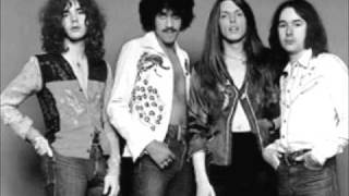Thin Lizzy - It&#39;s Only Money-live 1976