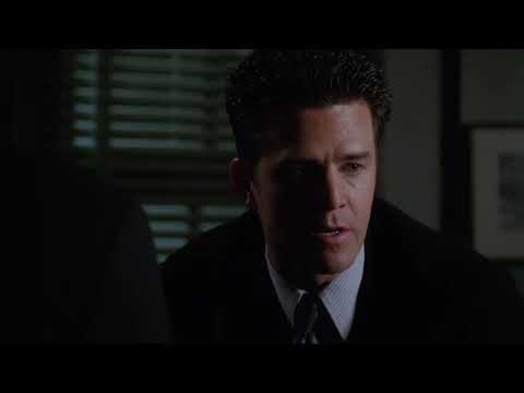 Charmed 1x20 Interrogatorio