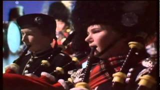 Paul McCartney & Wings - Mull Of Kintyre [Live] [High Quality]