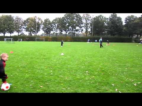 F7 SVS - Training : de eerste oefening wordt nu door de Fjes gedaan (17 okt 2012)