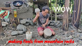 Download lagu Mengikuti proses pembuatan cobek batu alami mp3