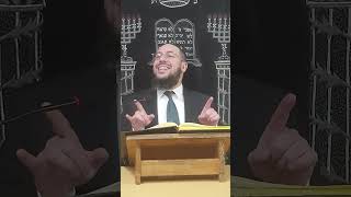 דקה של הלכה הגאון הרב יעקב ישראל הכהן הלכות ציצית #79 (דר וסוחרת - הלוויין של מרן) - התמונה מוצגת ישירות מתוך אתר האינטרנט יוטיוב. זכויות היוצרים בתמונה שייכות ליוצרה. קישור קרדיט למקור התוכן נמצא בתוך דף הסרטון