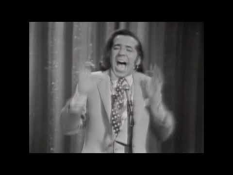 Merv talks to Monti Rock III, 1966