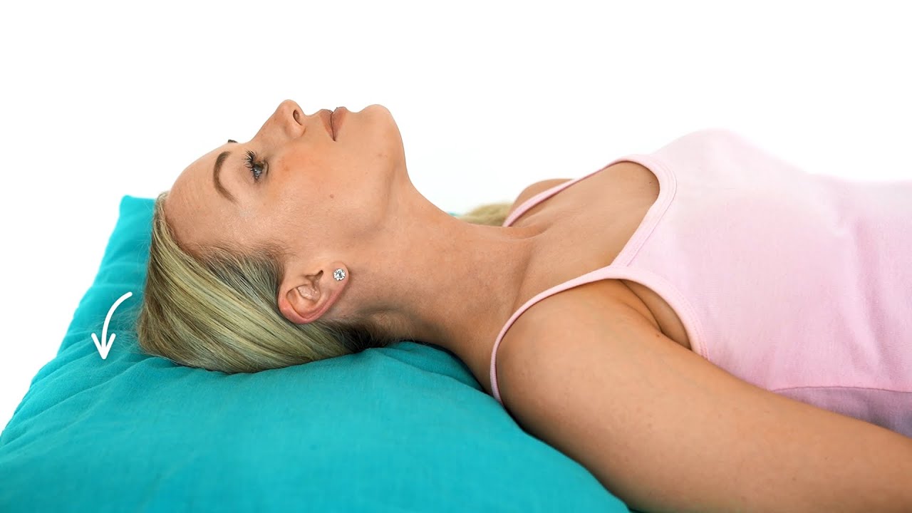 C54. Nằm Ngửa Duỗi Cổ Đẳng Trường Với Gối