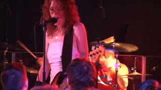 Melissa Auf der Maur "Followed The Waves" LIVE at the Magic Stick in Detroit 6/4/04