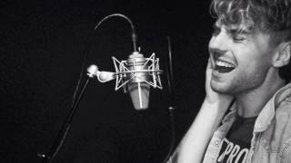 The Veronicas - You Ruin Me (Cover By Stephen Sims)