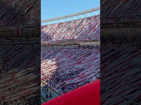 "ASI FUE EL RECIBIMIENTO DE RIVER VS BOCA " Barra: Los Borrachos del Tablón &bull; Club: River Plate &bull; País: Argentina