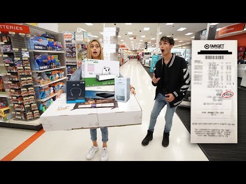 Anything My GIRLFRIEND Can Carry, I'll Buy It Challenge! Video