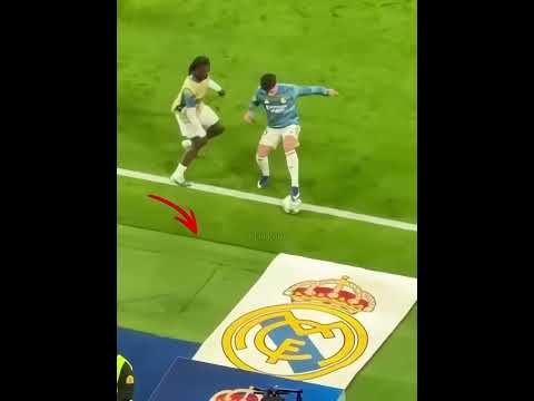 احترام غولر لشعار ريال مدريد 🤍 #ardagüler #realmadrid #غولر #ريال_مدريد