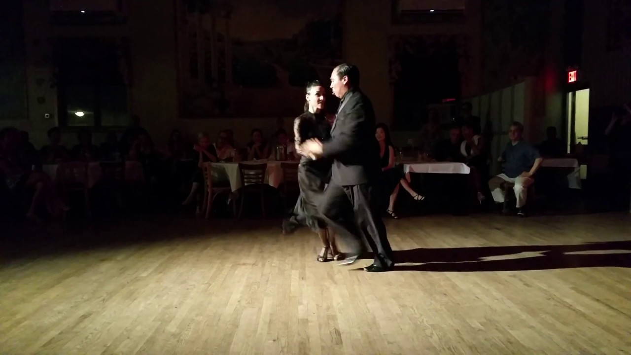 Argentine tango:Silvana Núñez & Ivan Leonardo - La Mulateada