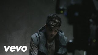 Adam Lambert - Never Close Our Eyes (Behind The Scenes)