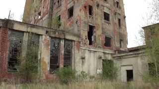 preview picture of video 'Malczyce Urbex - Fabryka Papieru i Celulozy'