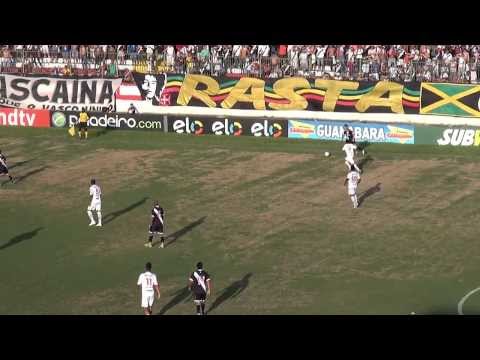 De cabeça, Thalles abre o placar para o Vasco contra o Bangu