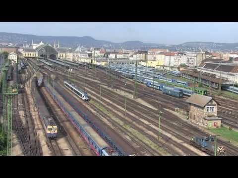 Budapest Keleti pályaudvar forgalma 50x gyorsításban (2020)