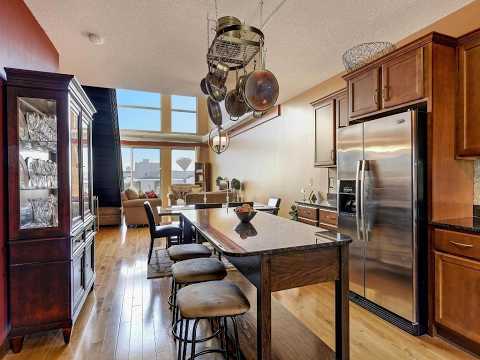 521 S 7th Street property video