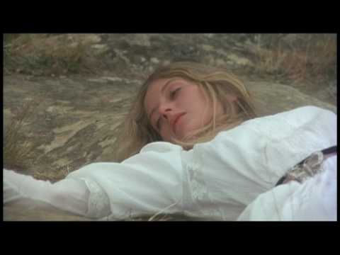 Slowdive - When The Sun Hits (Picnic at Hanging Rock)
