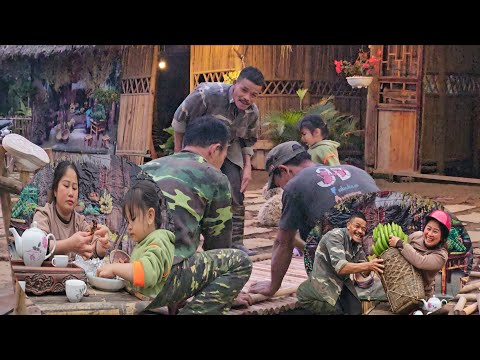 Grandpa’s Friends Come to Repair the House — Phuc Ha Buys Many Chickens for the Family