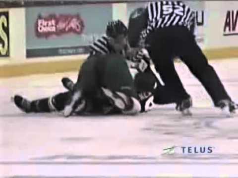 Brad Cuzner vs Simon Desmarais