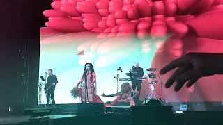 Fangoria. Intro Disco Inferno + Fiesta en el Infierno (Wizink 2022).