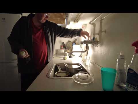 MongoTV_8815 - Min Frokost - TOMAT og AGURK