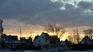 preview picture of video '17 DEC 2010 BELGIUM WESTENDE IT'S SNOWING AGAIN....'