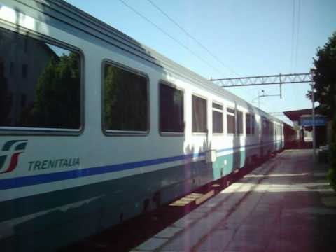Intercity 540 Roma Termini-Ancona in partenza da Fossato di Vico-Gubbio