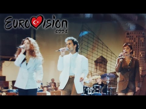 İki Dakika Prova 1 - İzel Çeliköz & Reyhan Karaca & Can Uğurluer (Eurovision 1991 Turkey)