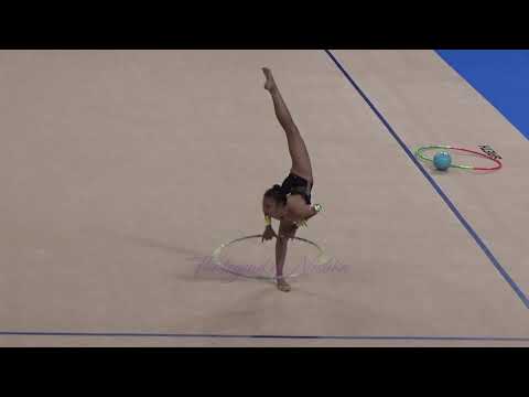 KOI Sie Yan (MAS) hoop - 2015 Stuttgart worlds Qualifs