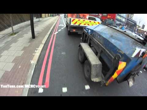 Close Pass with a trailer - #London #RoadSafe